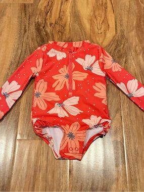 Simple Joys Carters Girls Long Sleeve 1 Piece Swimsuit Rash Guard 6-9 Months